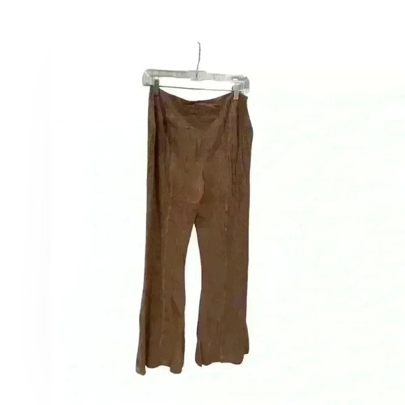 Area Stars Ribbed Flare Pull On Pants - Picture 3 of 3